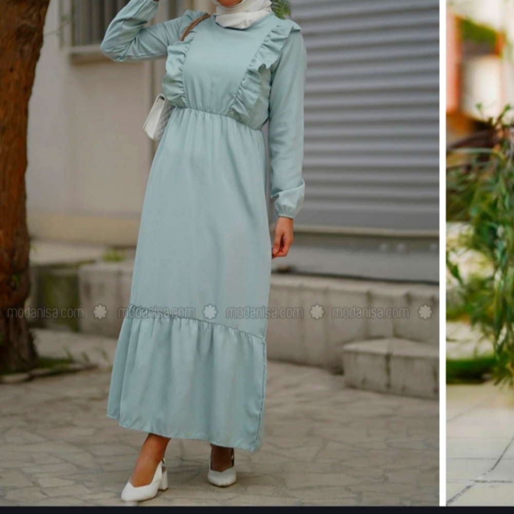 Por la cara ruffled maxi dress